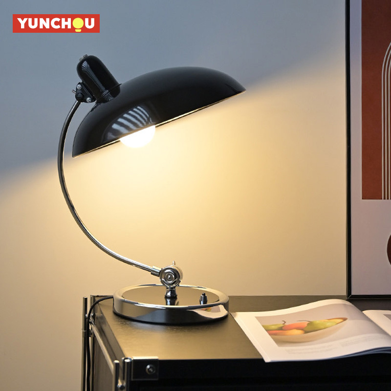 Desk Setup Minimalist - Lámpara de Mesa Ajustable Moderna Estilo